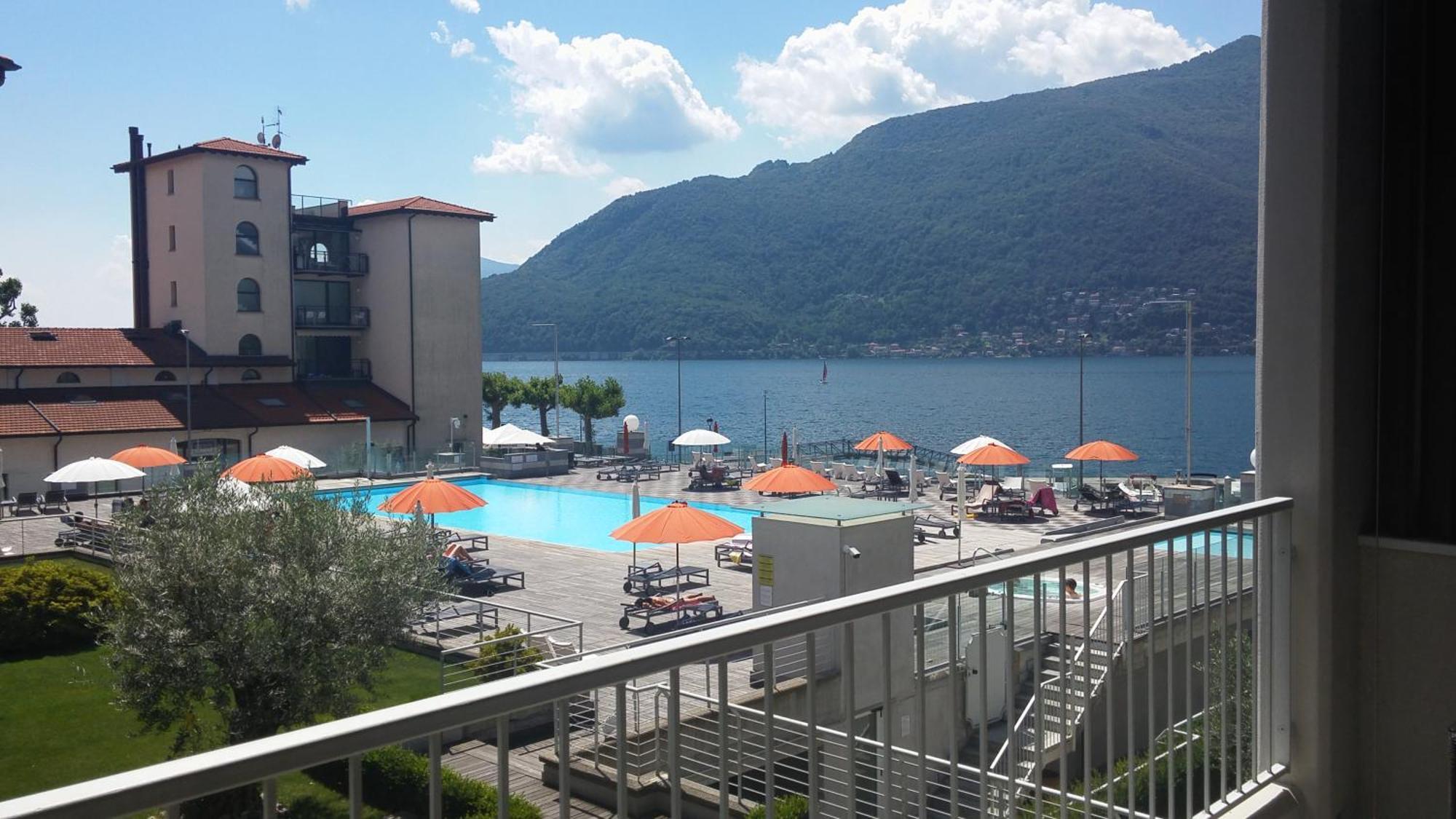 Golfo Gabella Lake Resort Maccagno Oda fotoğraf
